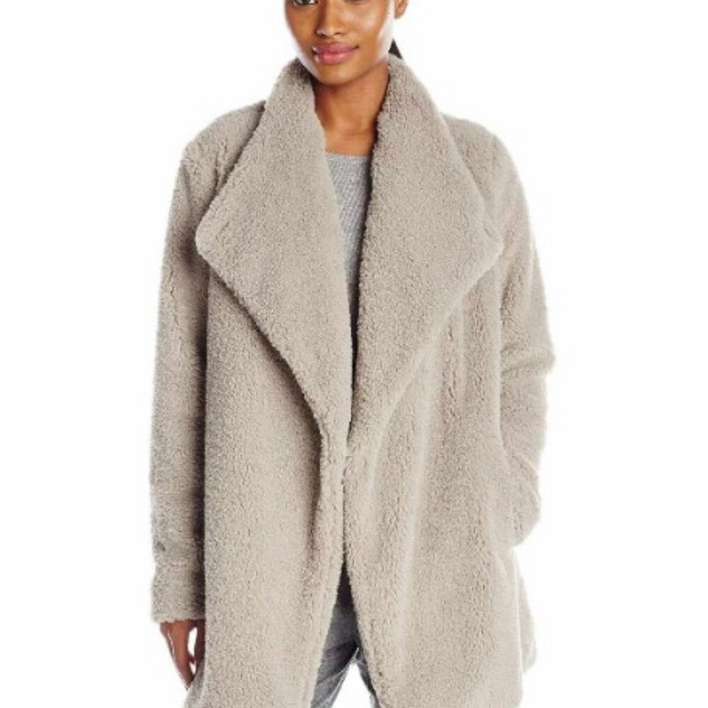 BB Dakota cream faux fur teddy long coat size M